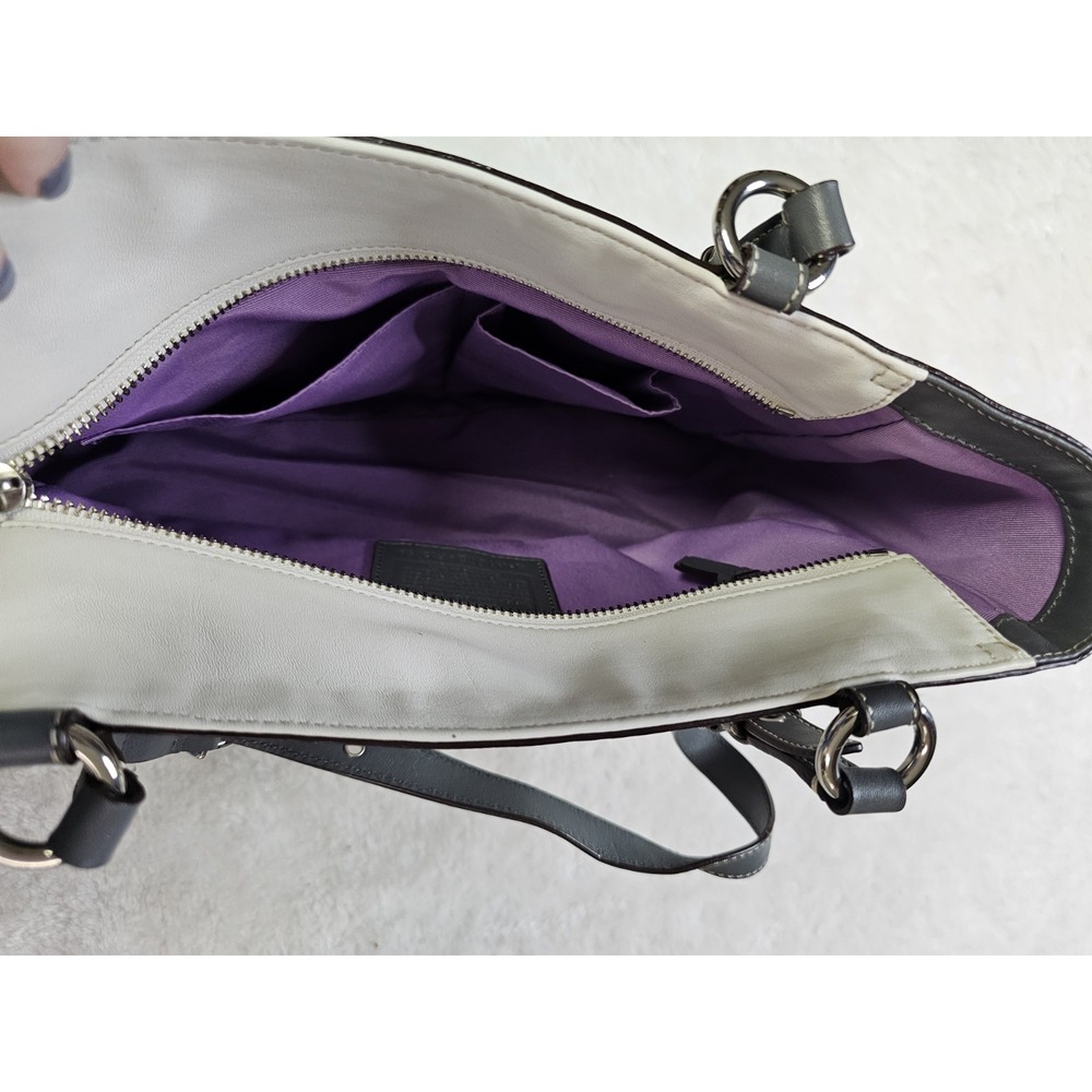 Coach Pleated Leather‎ White & Gray Tote Bag Purse Purple Inside Silver Hardware - Picture 7 of 12